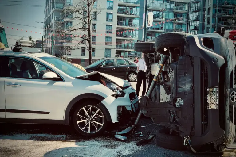 Verkehrsunfall mit zwei Fahrzeugen – Unfallgutachten vom unabhängigen KFZ-Sachverständigen